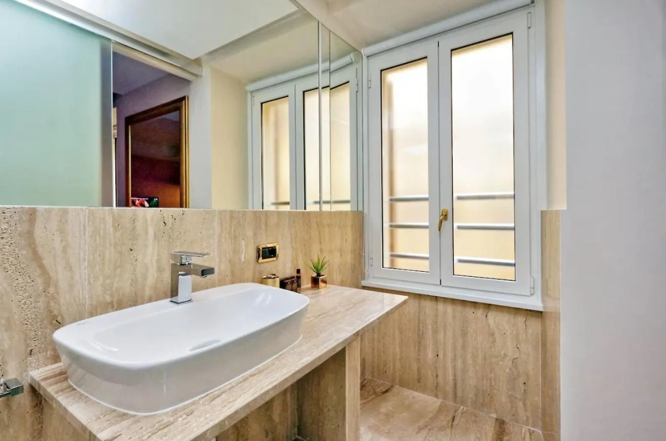 Duomo Luxury Design Apartment 밀라노