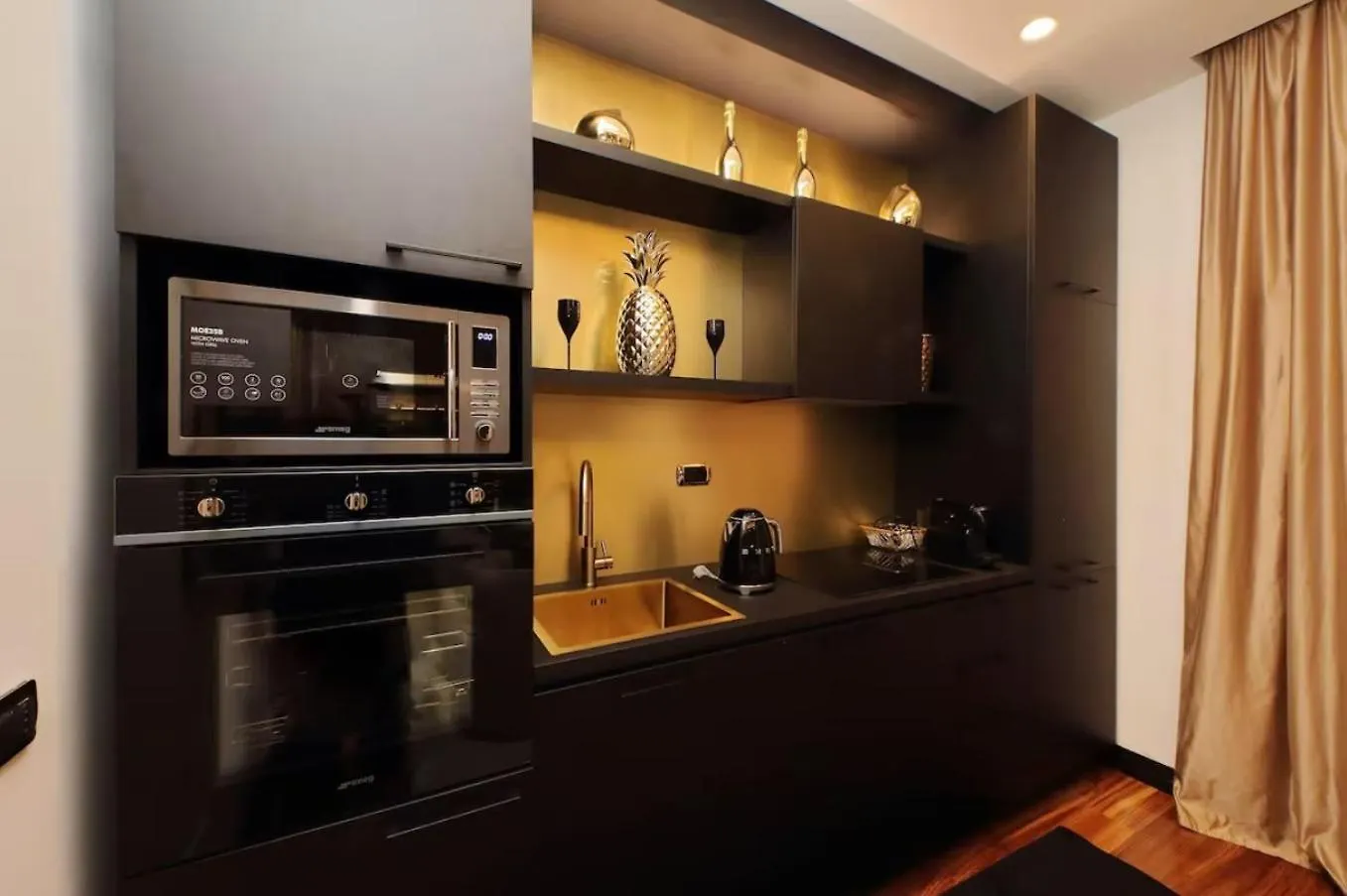 Duomo Luxury Design Apartment 밀라노 0*,